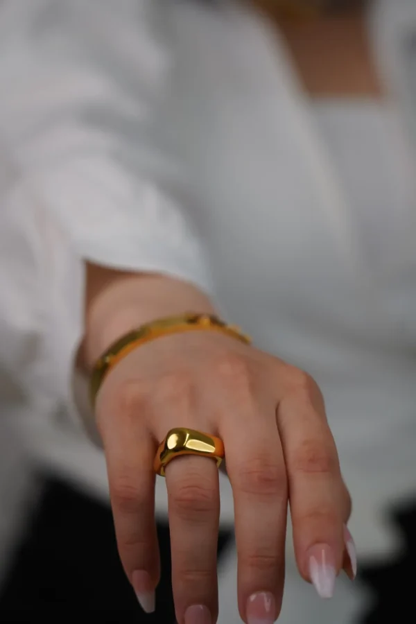 Dome Ring