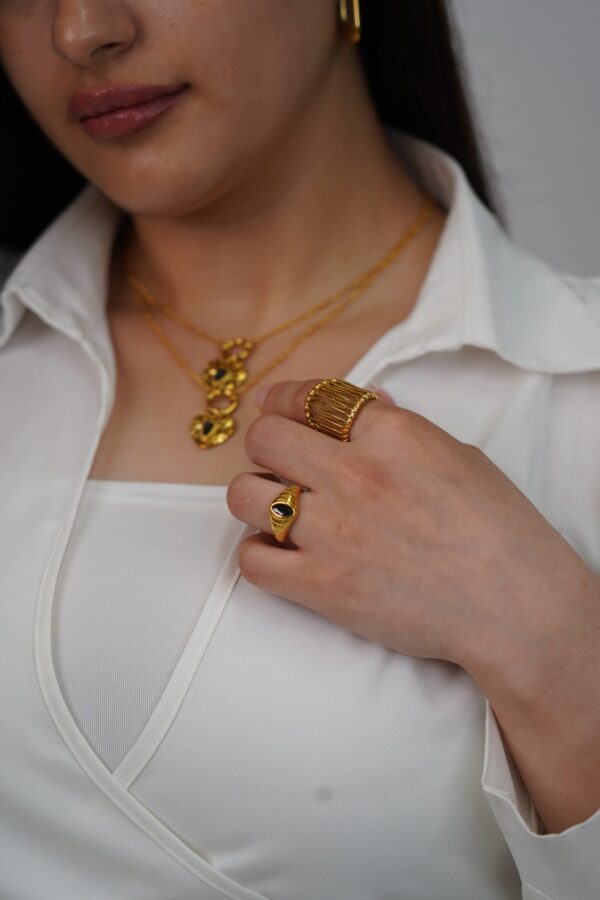 Black Heart Locket Necklace - Image 4