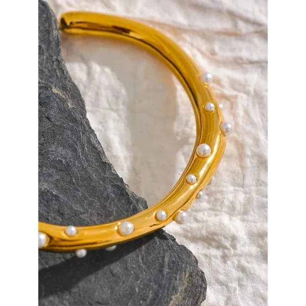 Cuff pearls Bracelet - Image 4