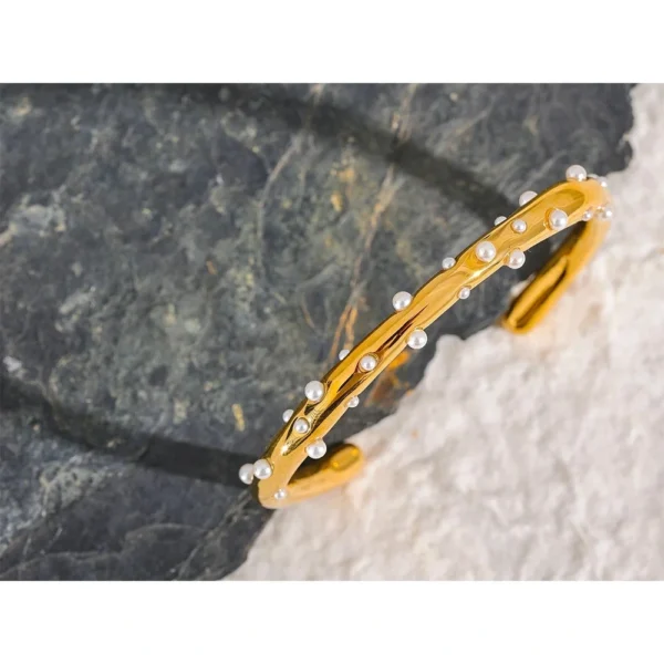Cuff pearls Bracelet - Image 3