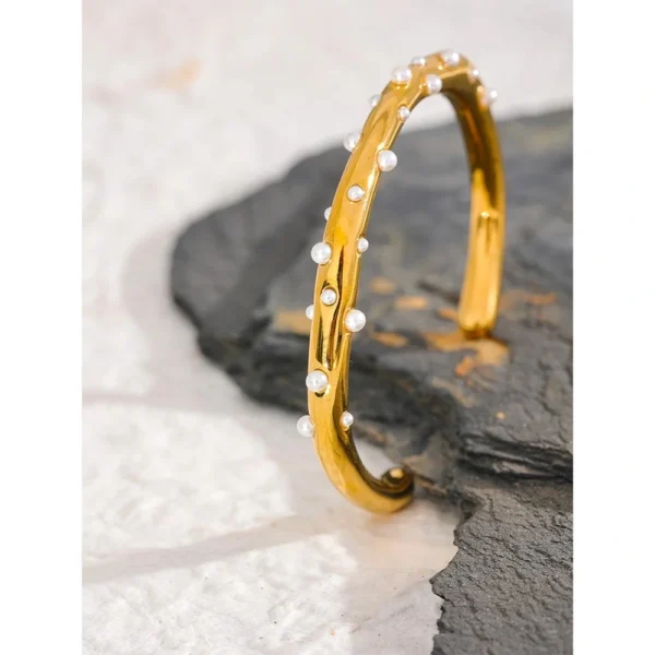 Cuff pearls Bracelet - Image 2