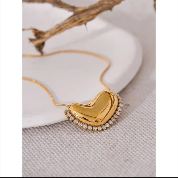 Crescent Moon Necklace - Image 4
