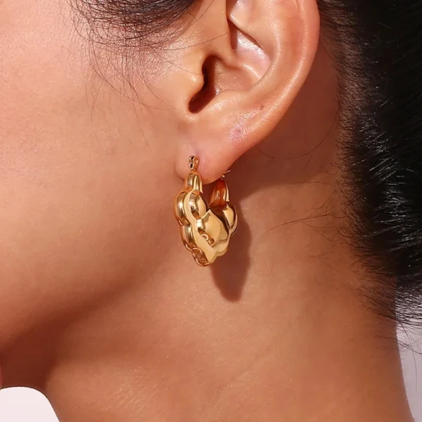 Summer V Earrings - Image 3