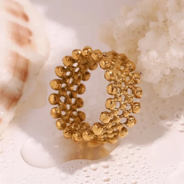 Statement Ring