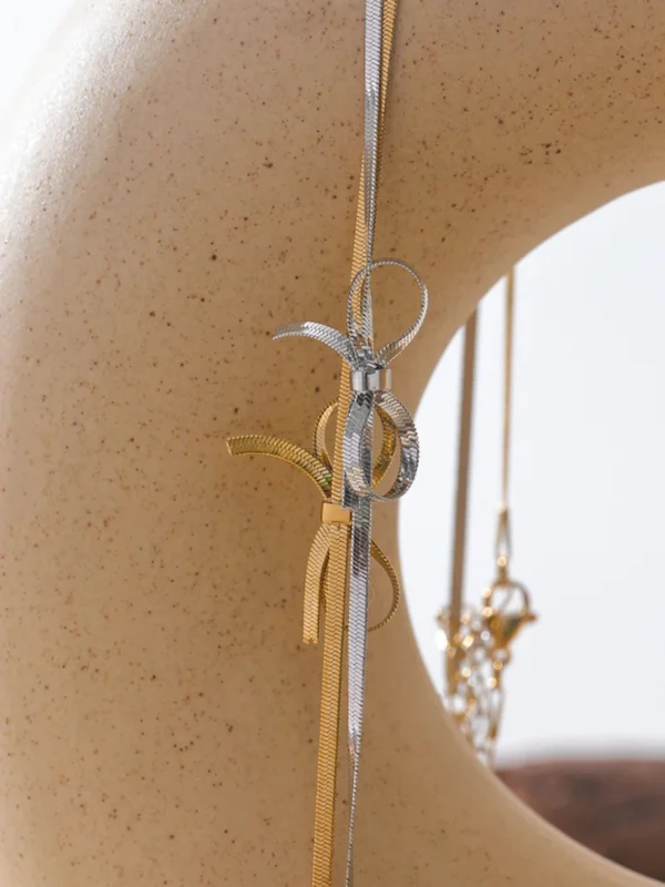 Sleek Bow Bracelet - Image 2