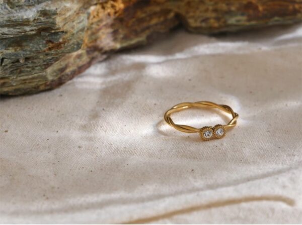 Twisted Elegance Ring - Image 2
