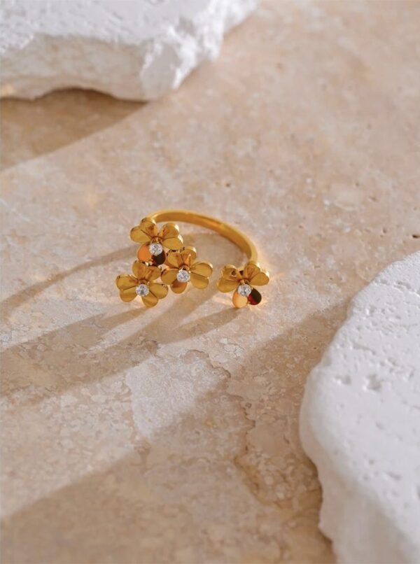 Floral Cluster Ring - Image 2