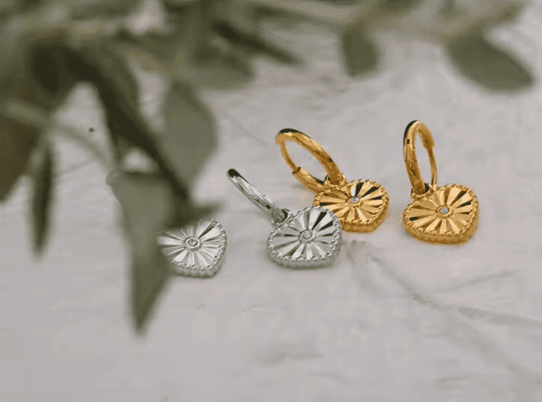 Sunray Heart Hoop - Image 6