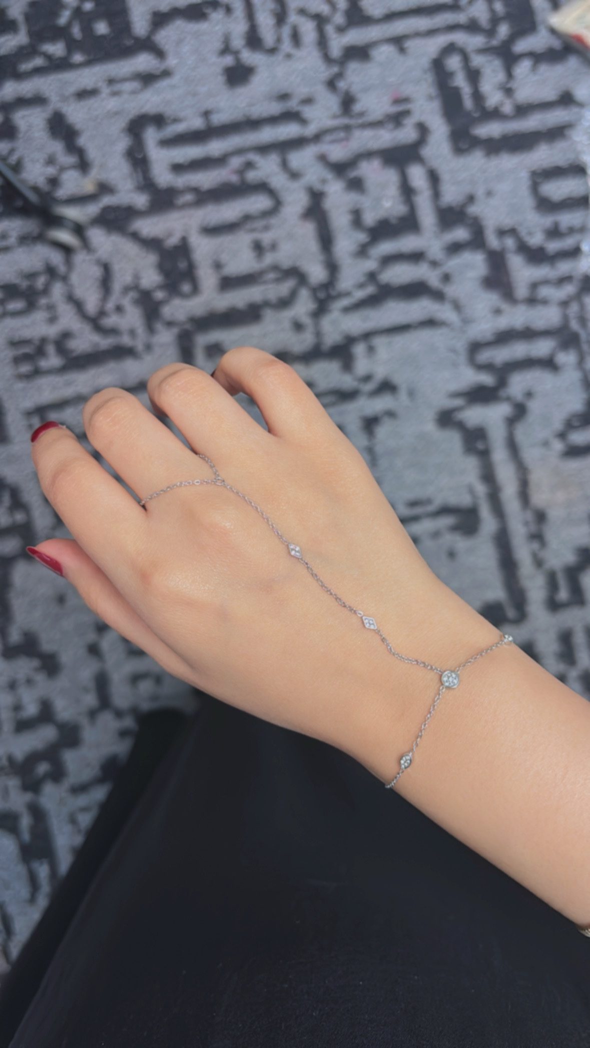 Dewdrop Hand Chain - Image 2